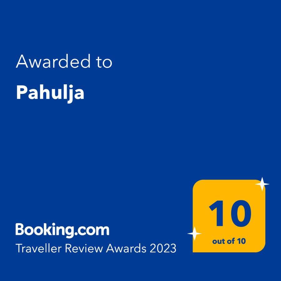 Pahulja *